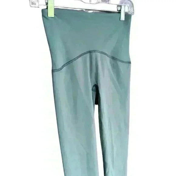 Spanx Light Green Leggings - Picture 2 of 7